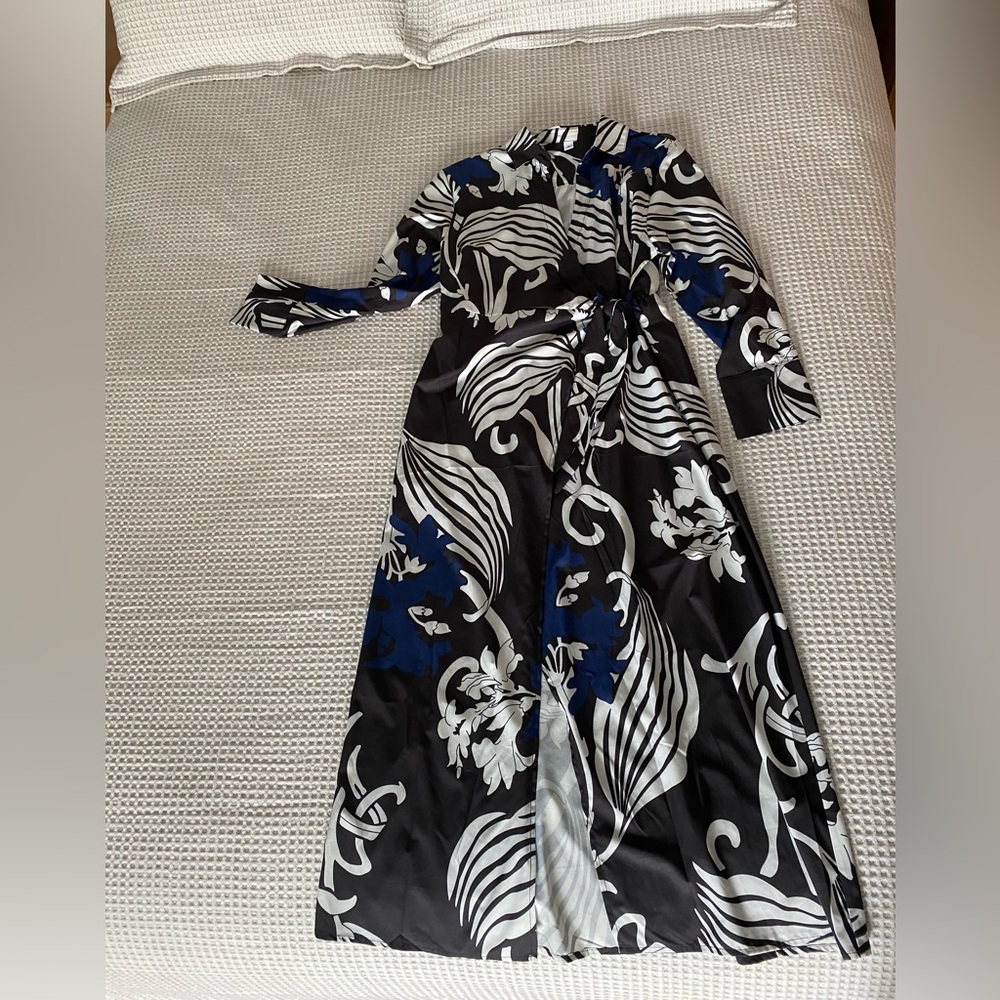 Elegant Black and White Floral Wrap Dress